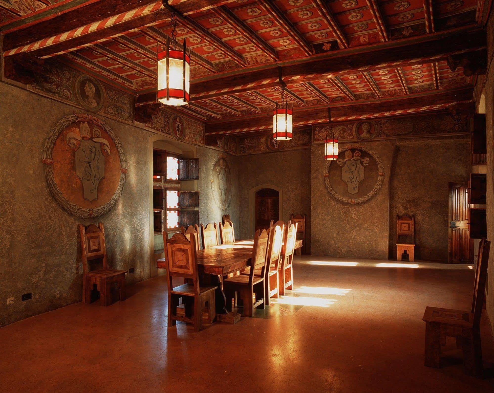 Castello Di Pavone Hotel Pavone Canavese Kültér fotó
